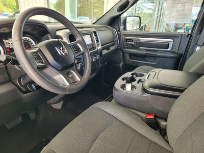2024 RAM 1500 Classic Warlock Crew Cab 4x2 5'7" Box