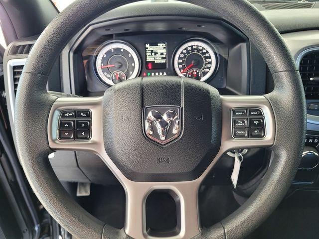 2024 RAM 1500 Classic Warlock Crew Cab 4x2 5'7" Box