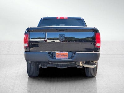 2024 RAM 1500 Classic Warlock Crew Cab 4x2 5'7" Box