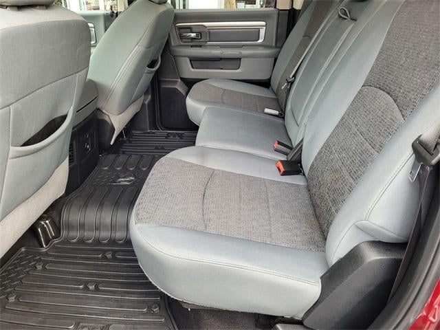 2017 RAM 1500 Big Horn Crew Cab 4x4 5'7" Box