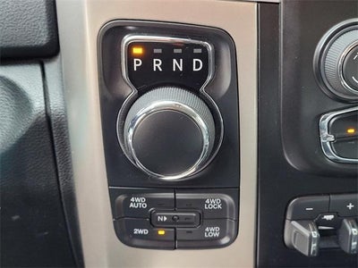 2017 RAM 1500 Big Horn Crew Cab 4x4 5'7" Box