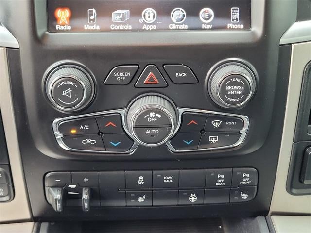 2017 RAM 1500 Big Horn Crew Cab 4x4 5'7" Box