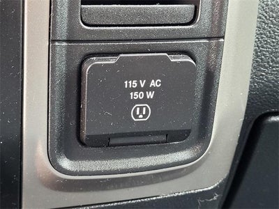 2019 RAM 1500 Classic SLT Crew Cab 4x4 5'7" Box