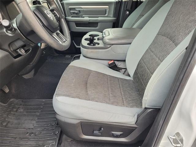 2019 RAM 1500 Classic SLT Crew Cab 4x4 5'7" Box