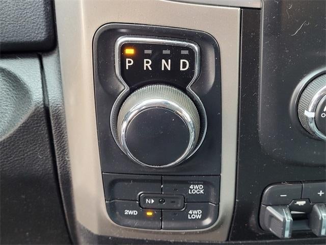 2019 RAM 1500 Classic SLT Crew Cab 4x4 5'7" Box