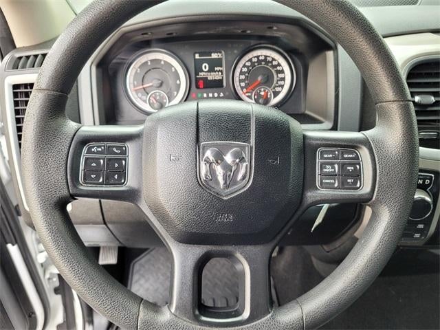 2019 RAM 1500 Classic SLT Crew Cab 4x4 5'7" Box