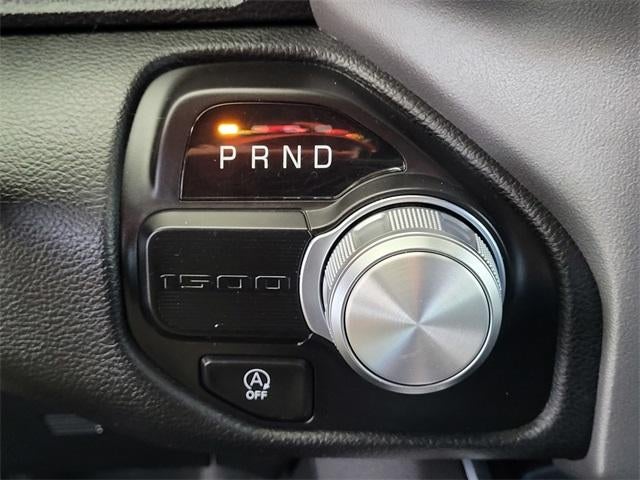 2024 RAM 1500 Laramie Crew Cab 4x2 5'7" Box