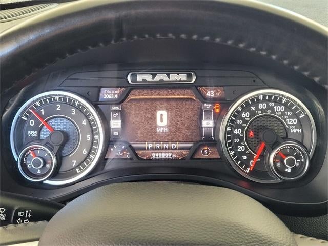 2024 RAM 1500 Laramie Crew Cab 4x2 5'7" Box