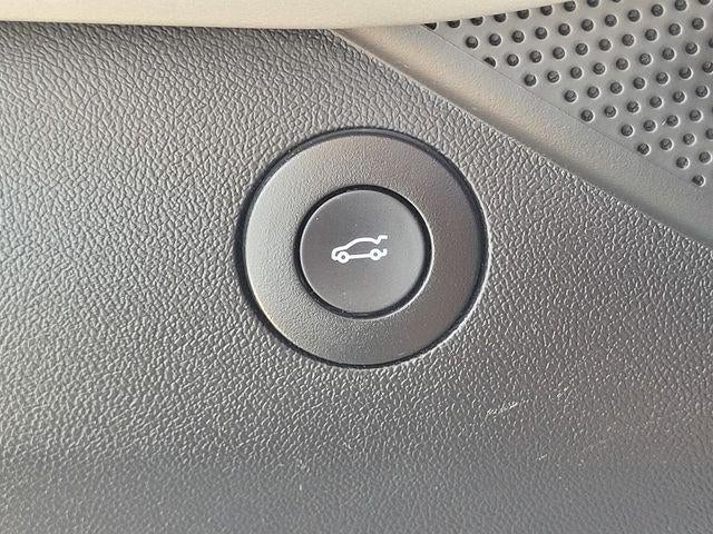 2021 Chevrolet Camaro 1LS