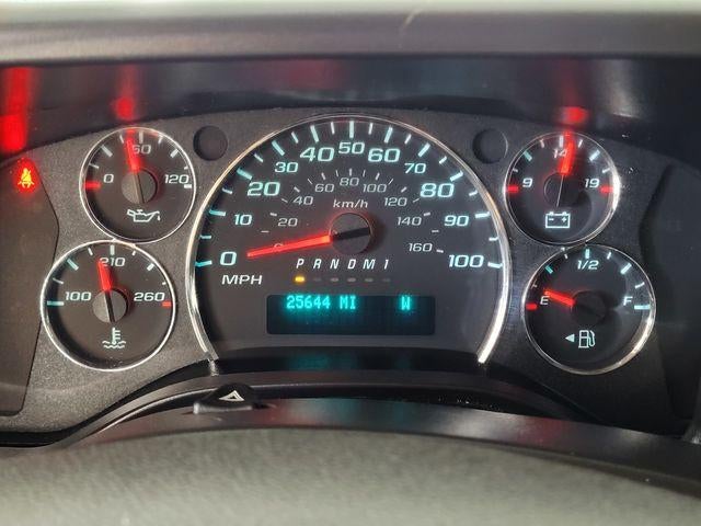 2025 Chevrolet Express Passenger 1LT