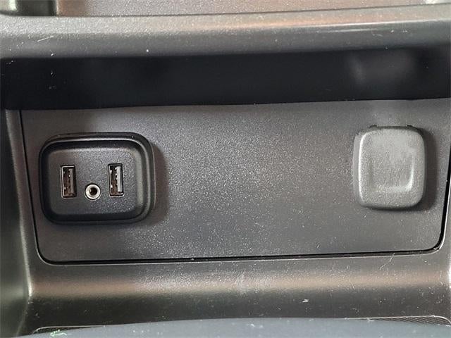 2022 Chevrolet Colorado WT