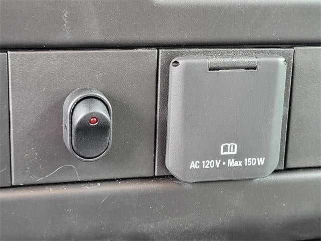 2024 GMC Savana Cutaway 3500 Base