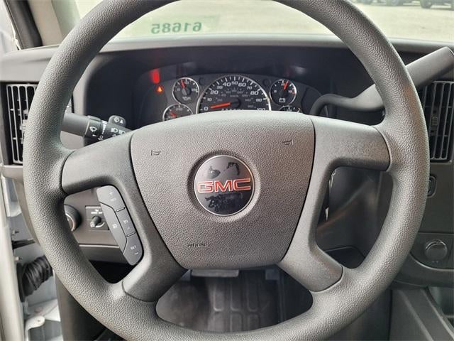 2024 GMC Savana Cutaway 3500 Base