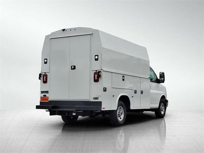 2024 GMC Savana Cutaway 3500 Base