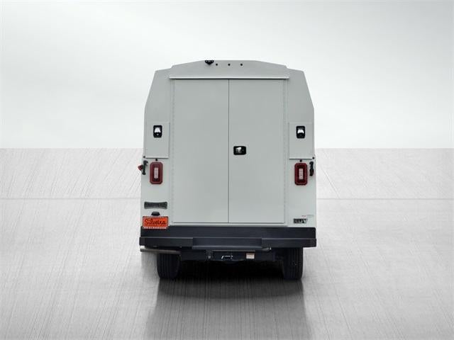 2024 GMC Savana Cutaway 3500 Base