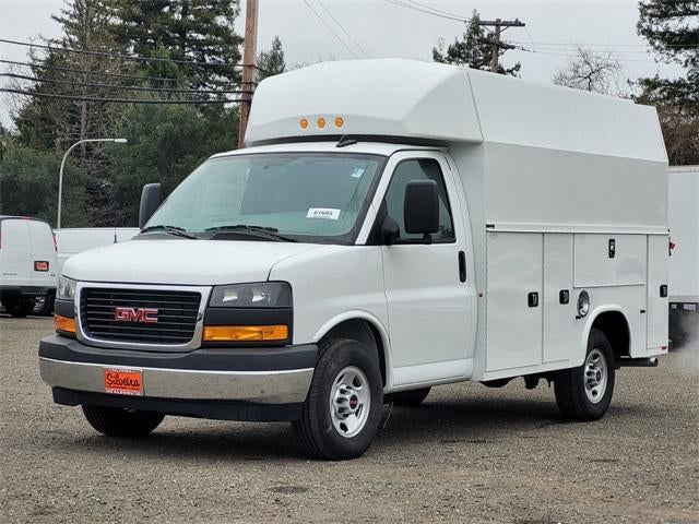 2024 GMC Savana Cutaway 3500 Base