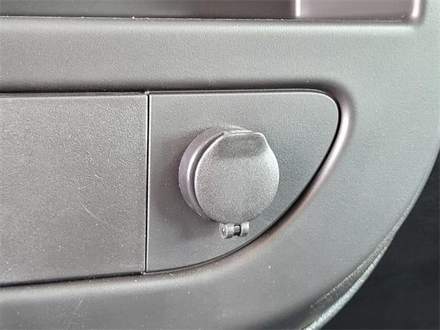 2024 GMC Savana Cutaway 3500 Base