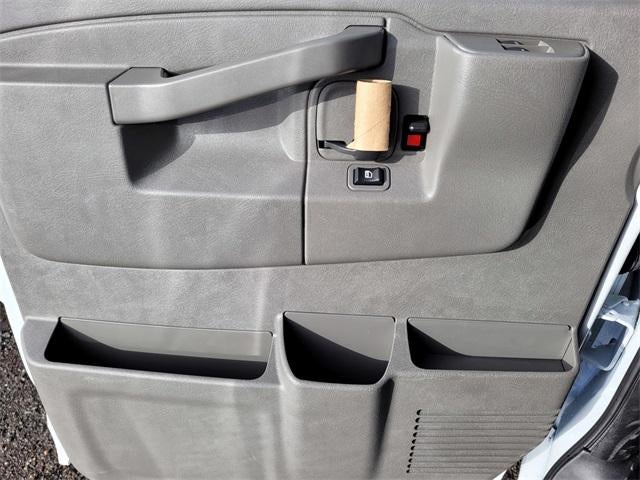 2024 GMC Savana Cutaway 3500 Base