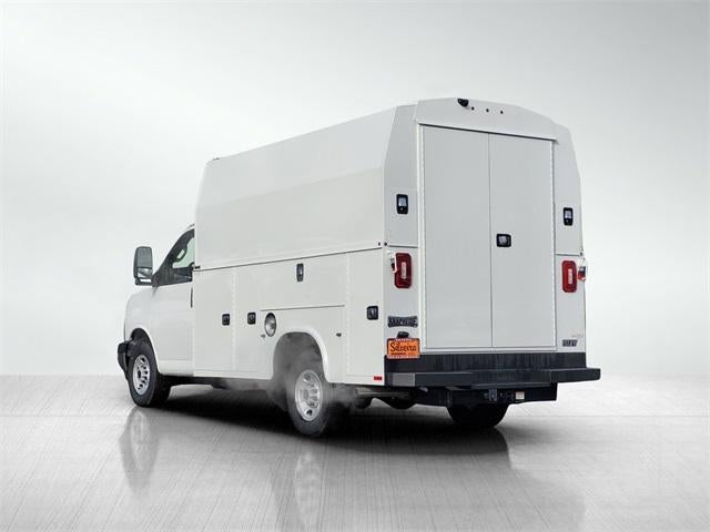 2024 GMC Savana Cutaway 3500 Base