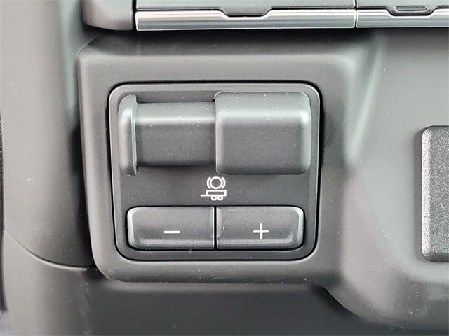 2025 GMC Sierra 2500 HD Pro