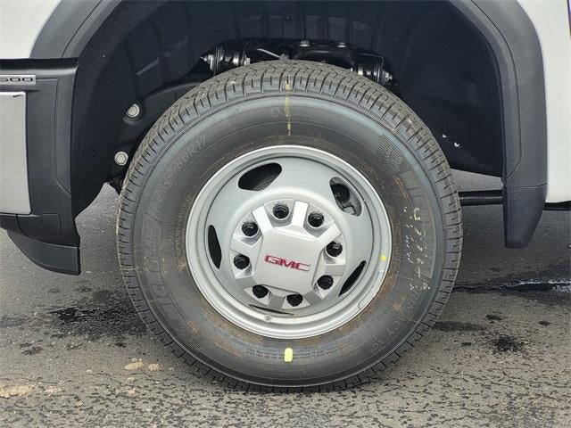 2026 GMC Sierra 3500 HD Chassis Cab Pro