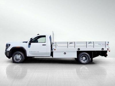 2026 GMC Sierra 3500 HD Chassis Cab Pro