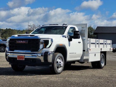 2026 GMC Sierra 3500 HD Chassis Cab Pro
