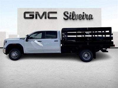 2024 GMC Sierra 3500 HD Chassis Cab Pro