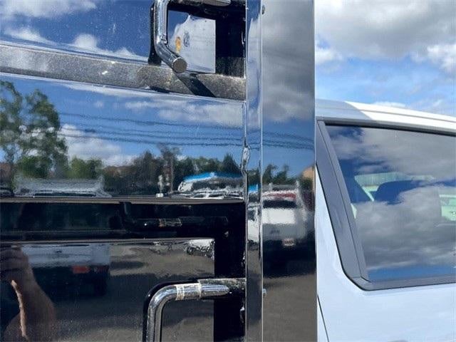 2024 GMC Sierra 3500 HD Chassis Cab Pro