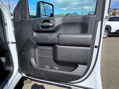 2024 GMC Sierra 3500 HD Chassis Cab Pro