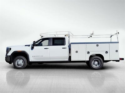 2025 GMC Sierra 3500 HD Chassis Cab Pro