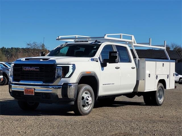2025 GMC Sierra 3500 HD Chassis Cab Pro
