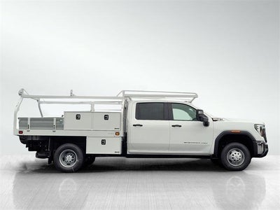 2025 GMC Sierra 3500 HD Chassis Cab Pro