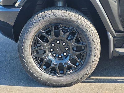 2024 GMC HUMMER EV SUV 2X