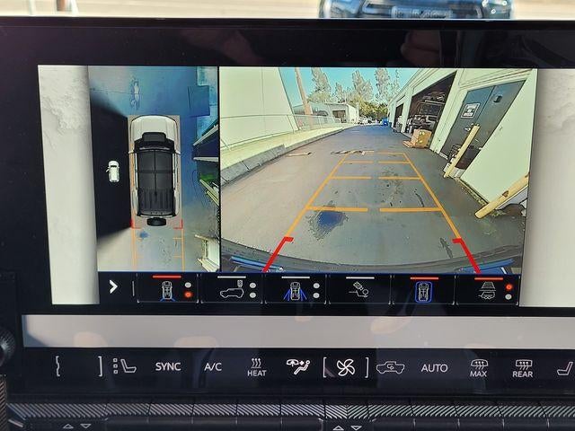 2024 GMC HUMMER EV SUV 2X