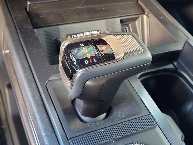 2024 GMC HUMMER EV SUV 2X