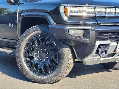 2024 GMC HUMMER EV SUV 2X