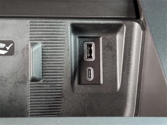 2024 GMC HUMMER EV SUV 2X