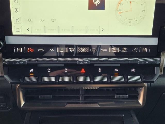 2024 GMC HUMMER EV SUV 2X