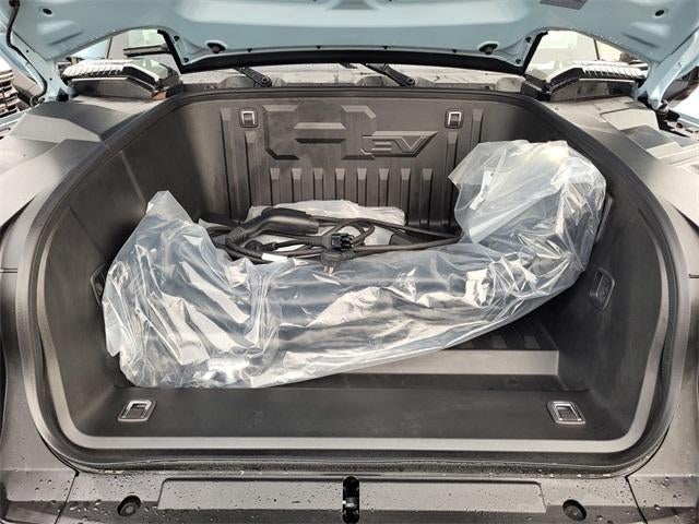 2024 GMC HUMMER EV SUV 2X