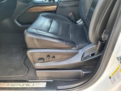 2020 GMC Yukon XL Denali