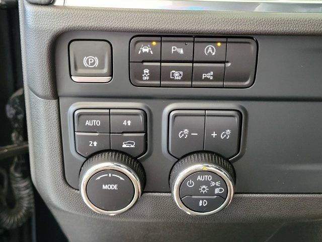 2025 Chevrolet Suburban RST