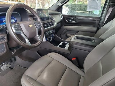 2024 Chevrolet Suburban LT