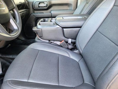 2023 GMC Sierra 2500 HD Pro