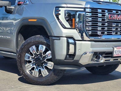 2024 GMC Sierra 3500 HD Denali