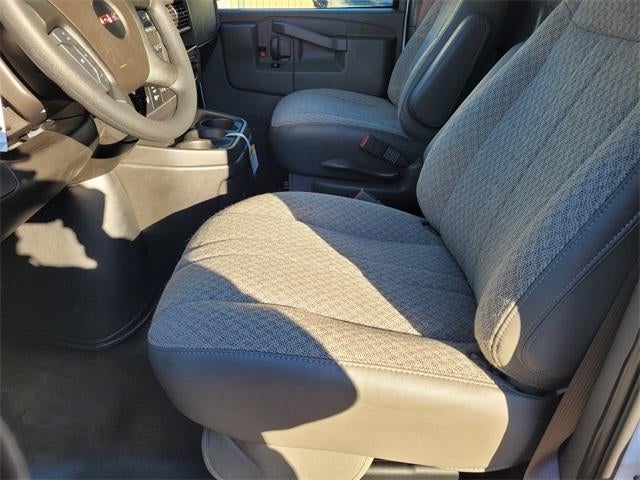 2024 GMC Savana Cargo 2500 Base