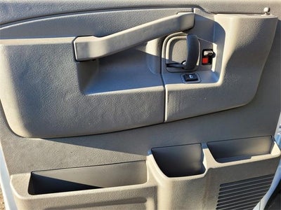 2024 GMC Savana Cargo 2500 Base