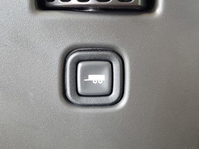 2026 GMC Savana Cargo Base