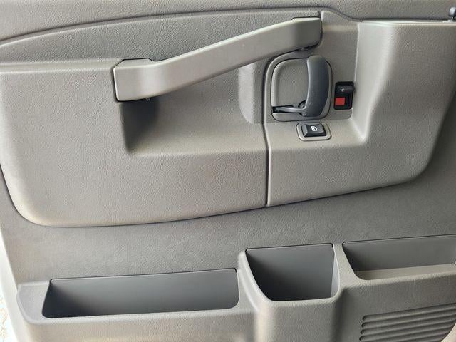 2026 GMC Savana Cargo Base