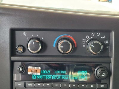 2026 GMC Savana Cargo Base